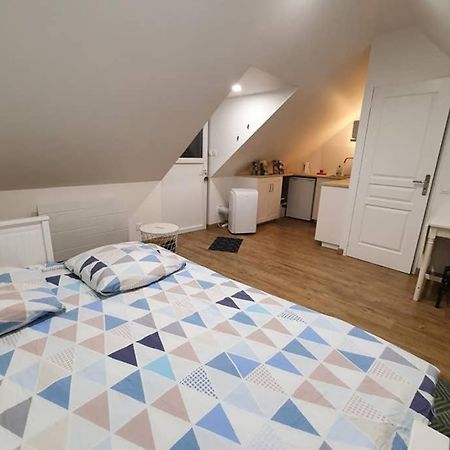 Studio Au Coeur Des Vignes Apartment Montlouis sur Loire Bagian luar foto